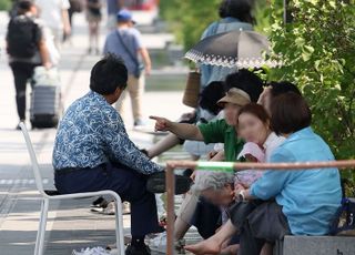 [내일날씨] 낮 기온 30도 이상 '초여름' 더위…자외선 지수도 '높음'