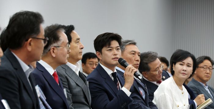 "대선 졌는지 모르는 것 아니냐, 이긴 정당 같단 느낌"…김용태 작심 발언