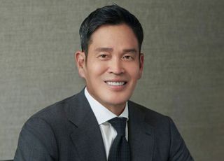 정용진 회장, 허위사실 유포 사이버 렉카에 법적 대응