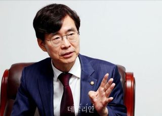 [6/11(수) 데일리안 퇴근길뉴스] 조경태, 친윤계 정조준…"중학교 1학년도 아는 걸 의원이 몰라" 등