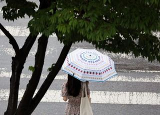 [오늘 날씨] 전국 30도 이상 무더위 지속, 제주 장마 시작...1호 태풍 '우딥' 현재 위치는?