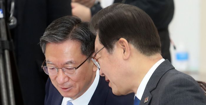 '친명 좌장' 정성호 "바람직한 당정관계? 윤석열처럼 안하면 돼"