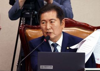 정청래, 법사위원장 사퇴…"李정부 성공 위해 일하겠다"