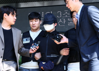 '강남역 여친 살해' 의대생 징역 26→30년…"확고한 살의 드러나"