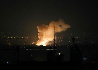 보복 나선 이란, 핵시설 상당 부분 온전…이스라엘 ‘선택적’ 타격?