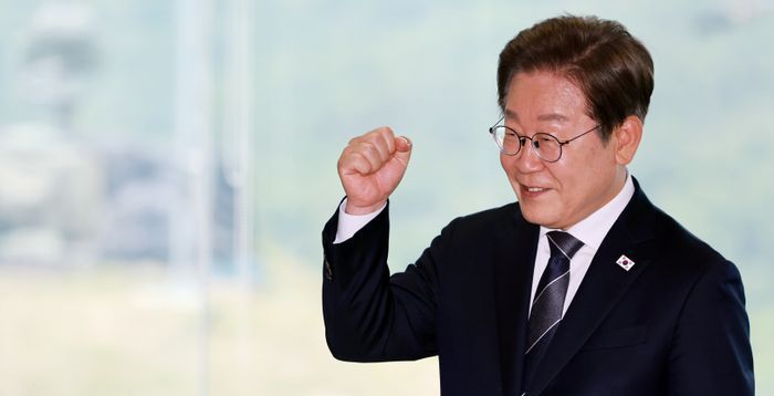 李대통령, G7 참석차 16일 출국…"주요국 정상 양자회담 조율"