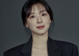 조우리, FN엔터와 전속계약 체결…김성령·홍수현과 한솥밥
