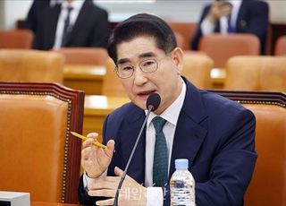 김용현 측, 법원 직권보석 허가 결정 불복…"항고·집행정지 신청"