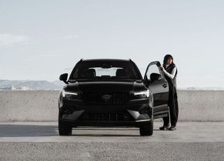 볼보 'XC40 블랙 에디션', 15분 만에 동났다