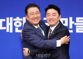 강훈식 대통령 비서실장, 김병기 더불어민주당 원내대표 예방