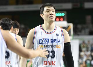 ‘허훈 영입 여파’ 슈퍼팀 떠난 이승현…수혜는 현대모비스?