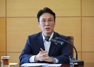 정광재 “김민석, 선거 유세하며 1년만에 칭화대 석사 취득이 가능?”