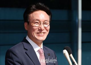 국민의힘 "김민석 '10대 결격 사유' 있어…총리 자진 사퇴하라"