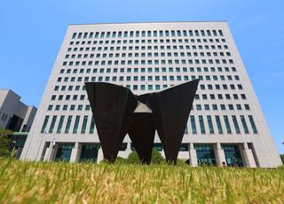 사망한 친형 재산 상속 받으려 父 살해…30대 법정서 "혐의 인정"
