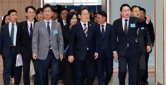 李대통령, 울산 알프스시장 '깜짝 방문'…시민들 "주가 올라 고맙다"