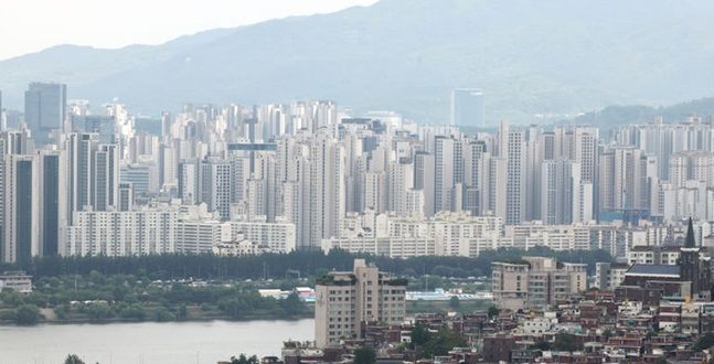 [부동산시장 긴급점검④] 요동치는 집 값에도 주무부처 국토부 ‘올스톱’