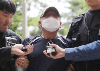 접근금지 종료 후 아내 살해하고 "잘했다" 주장 60대 남성 구속