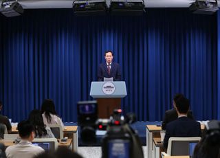 李대통령, 여야 지도부와 회동…野 김민석 지적에 "청문회서 해명 지켜봐야"