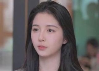 "예쁜 여대생 라이브 방송은 부적절…" 칭화대 여신의 활동 막은 남성