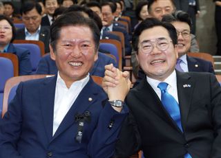 정청래·박찬대 '우리 사이 좋아요'