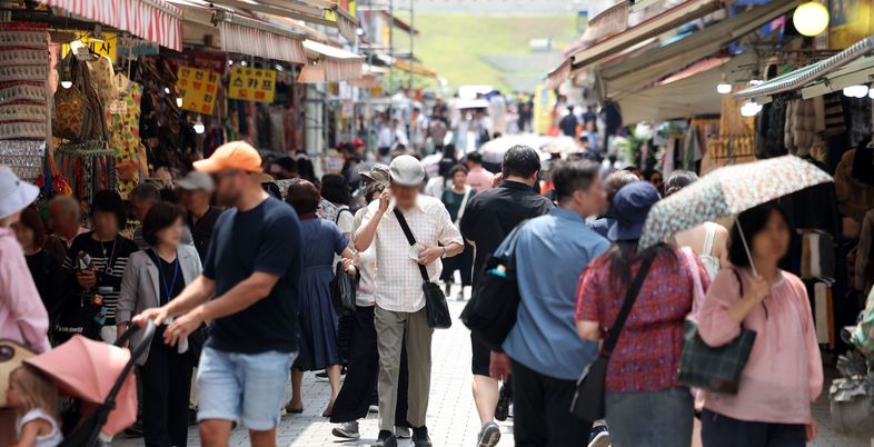새정부, 2차 추경으로 소비심리 ‘낙관적’…고물가, 경제사령탑 공백 장기화