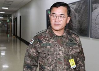 前방첩사 간부 "선관위 서버 확보 지시받아"…여인형 "이야기한 기억 없어"