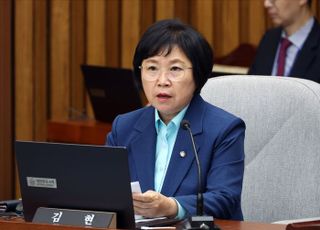 野 곽규택 "간사가 벼슬이냐"…與 김현 "왜 닭에 비유하냐"