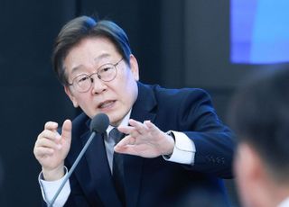 李대통령 "생각 다르다는 이유로 적대시 문화 심해져…韓 모범적 선진국"