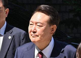 법원, 尹 체포영장 기각…내란특검 "28일 오전 9시 출석 요구"