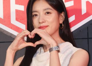 한효주, 세월이 빗겨간 미모