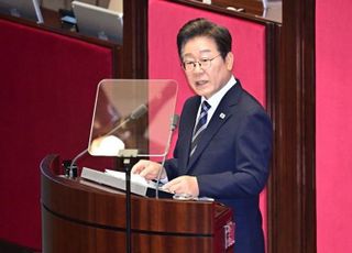 李대통령, 국회 첫 시정연설 "추경 편성 이유…경제 상황 절박하기 때문"