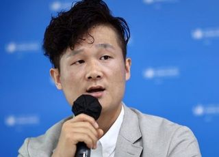 "K팝 유포한 22세男 공개총살, ♥사용 금지"…탈북민 충격 폭로