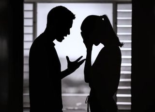 "날 닮지 않은 딸, 아내는 딱 한 번의 외도 때문이라면서…"