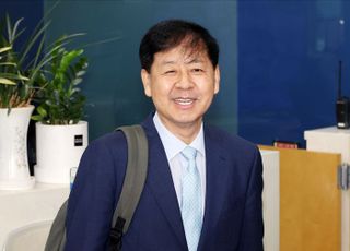 구윤철 경제부총리 후보자, 첫 출근