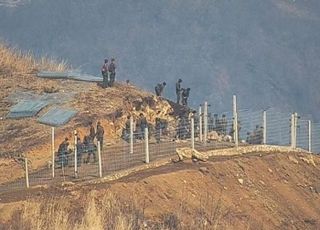 북한, DMZ 철책 작업 유엔사에 뒤늦게 통보