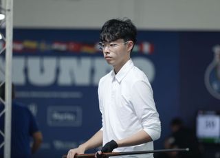 권미루 ‘진지한 표정’ [포르투 3쿠션 월드컵 포토]