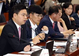 野 박정훈, 배경훈 과기부 장관 후보자 '군 복무 중 박사 수료 의혹' 제기