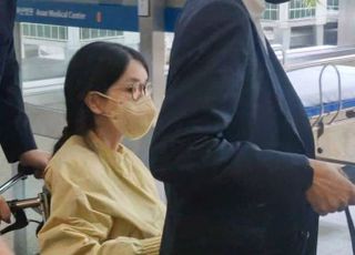 '우울증' 김건희 휠체어 퇴원, 특검 수사 회피용?…서정욱 "국민들이 매정"