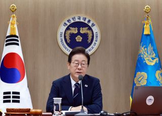 李대통령, 모하메드 UAE 대통령과 첫 통화…"AI·방산·원전 협력 강화"