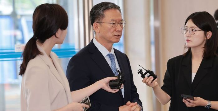 '검찰 개혁' 총대 멘 온건파…'속도 조절' 힘 실리나
