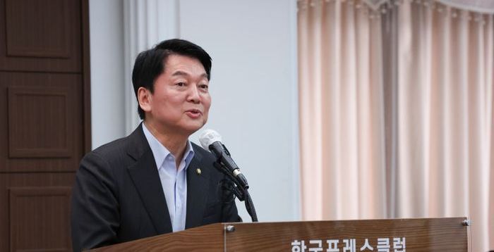 국민의힘 혁신위원장에 안철수…"당 개혁 최적임자"
