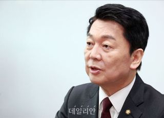 [7/3(목) 데일리안 출근길 뉴스] "메스들겠다" 출범한 '안철수 혁신위'…당내선 '걱정·기대' 반반 등
