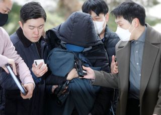 이선균 협박해 3억 갈취한 유흥업소 실장, 보석으로 석방