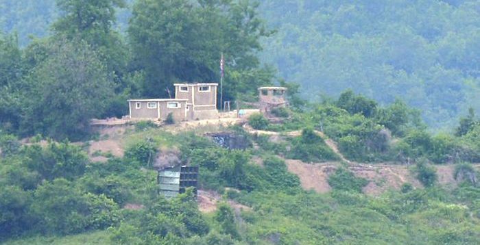 합참 "어젯밤 군사분계선 넘어온 북한 인원 1명 신병 확보"