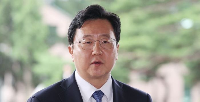 정진우 신임 서울중앙지검장 "법과 원칙 따라 검찰 소임 바르게 수행하겠다"