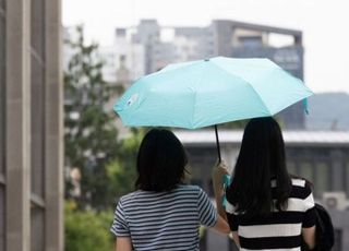 [오늘날씨] 구름 많고 무더위 지속…낮 최고 36도