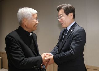 [속보] 李대통령 "교황 알현 기회 있었으면…교황청, 남북관계 개선 기여해주길"