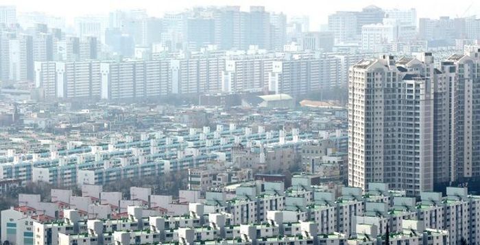 “집주인도, 세입자도 혼란”…대출 규제로 전세시장 ‘카오스’