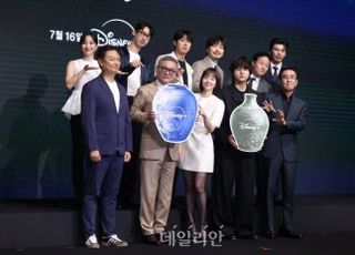 "착한 캐릭터는 안 나와"…류승룡→임수정, '파인: 촌뜨기들'로 드러낸 '욕망' [D:현장]