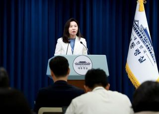 李대통령 "국무회의 비공개 회의내용, 개인 정치에 활용 안돼"…이진숙 겨냥